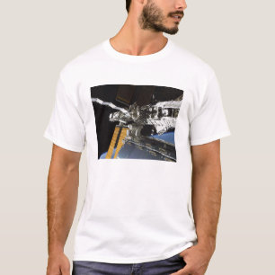 Een deel van het Columbuslaboratorium T-shirt