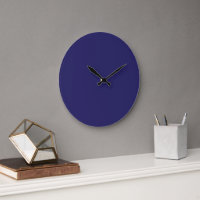 Een diep blauw decor geaccentueerd door een witte