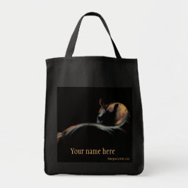 Een dramatisch paard terugkijken in schaduwnoir ku tote bag