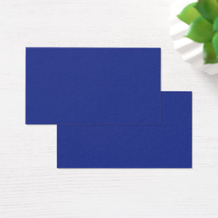 Een effen blauwe achtergrond zonder andere zichtba visitekaartje