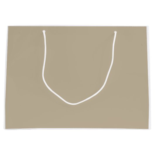 Een effen bruine achtergrond met een gladde, unifo groot cadeauzakje (Voorkant)