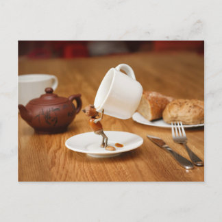 Een eikelelf drink mijn koffie! briefkaart