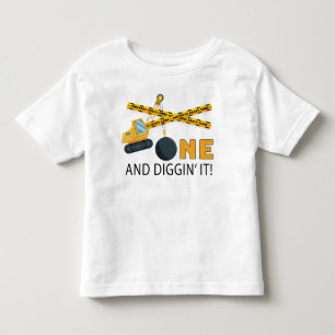 Eén en graaft het constructie verjaardag  kinder shirts