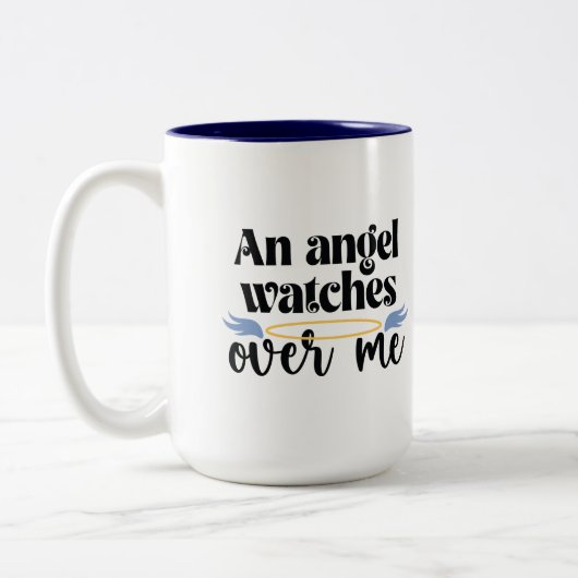 Een engel waakt over mij emaille camping Mok (Links)