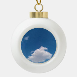 Een enkele wolk keramische bal ornament