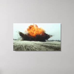Een explosie brak uit canvas afdruk