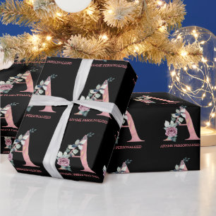 Een Floral Monogram met de naam 'Roze Agate' Cadeaupapier