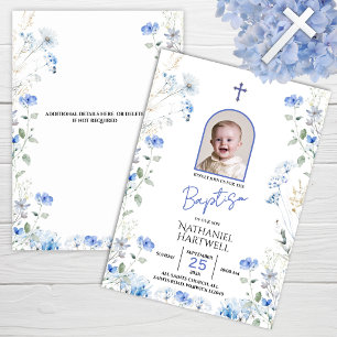 Eén foto blauwe wilde bloemen doop uitnodiging