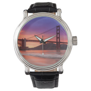 Een foto van de Golden Gate Bridge van San Francis Horloge
