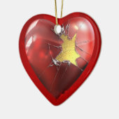 Een gebroken hart keramisch ornament (Links)