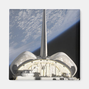 Een gedeeltelijk uitzicht van Space Shuttle Endeav Magneet