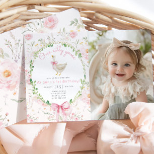 Een Gekke Goose Blush roze strik Foto 1e verjaarda Kaart