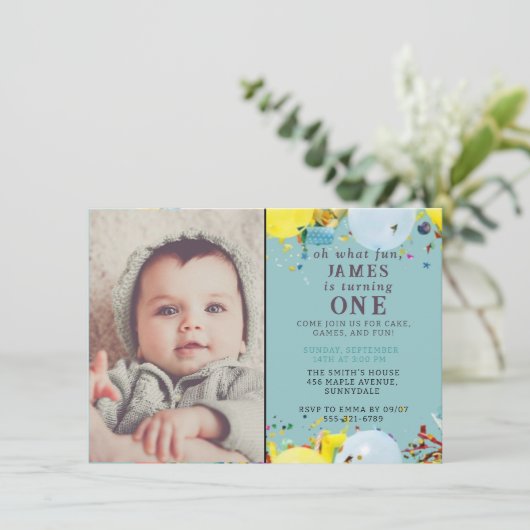 Een gelukkige 1e verjaardag uitnodiging | Aangepas (Staand voorkant)