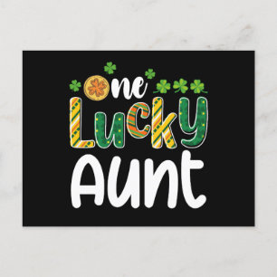 Een gelukkige tante die familie St Patrick's Day m Briefkaart
