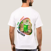 Een gelukkige vader - Leprechaun's Hide and Seek T-shirt (Achterkant)