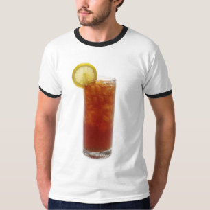 Een glas gehakt thee t-shirt