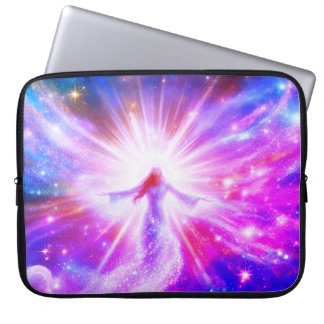 Een gloeiende engel in felle kleuren op de voorkan laptop sleeve