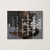 Een grappige foto van de moderne bruiloft die de d legpuzzel (Horizontaal)