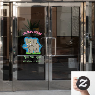 Een grappige olifant met vogel op de cartoon van d raamsticker