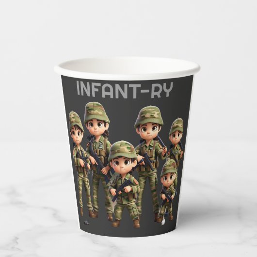 Een groep baby's in legercamouflage uniform papieren bekers (Voorkant)