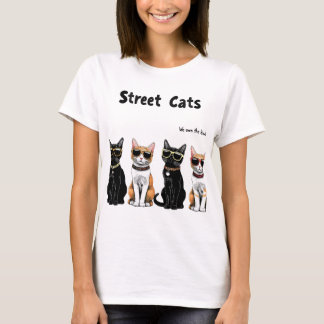 Een groep straatkatten met een zonnebril en sitti t-shirt
