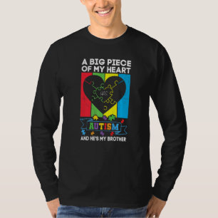 Een groot stuk van mijn hart heeft autisme en hij t-shirt