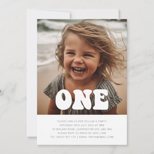 Een - Groovy Foto Verjaardagsuitnodiging Kaart (Voorkant)