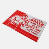 Een grote boxer leeft hier Mat, boxer Funny Deurmat (Schuin)