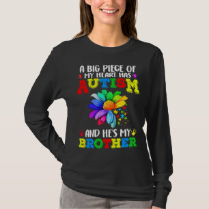 Een grote heeft autisme en hij is mijn broer t-shirt