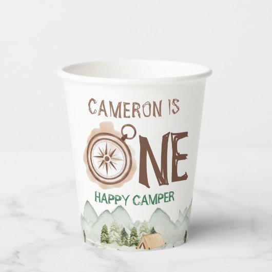 Een Happy Camper Mountains 1e verjaardag Papieren Bekers (Voorkant)