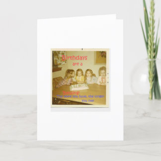 EEN HUMORISTISCHE KAART VAN DE VERJAARDAG