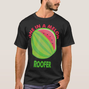 Eén in een Melon Roofer Watermelon Retirement T-shirt