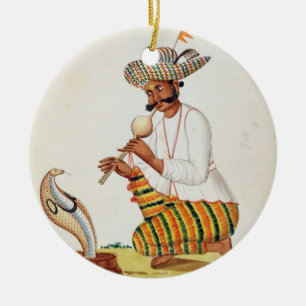 Een Indische slang-opper met een Cobra, van een Fr Keramisch Ornament