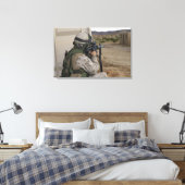 Een infanterieverkenner canvas afdruk (Insitu (Slaapkamer))