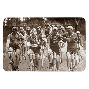 EEN INTIEM PORTRET VAN DE TOUR DE FRANCE JAREN 20 MAGNEET