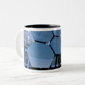 Een James Webb Space Telescope array Tweekleurige Koffiemok (Voorkant links)