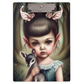 Een jong meisje dat een hert vasthoudt klembord (Voorkant)