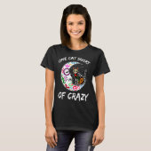 Een kat met krake suikerschedel en keuken t-shirt (Voorkant volledig)