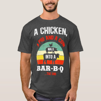 Een kip A-varken en een Koe lopen in een bar-B-Q-F T-shirt