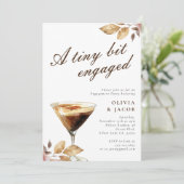Een klein beetje espresso martini verlovingsfeest kaart (Staand voorkant)