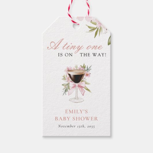 Een klein Espresso Martini Baby shower Cadeaulabel (Voorkant)