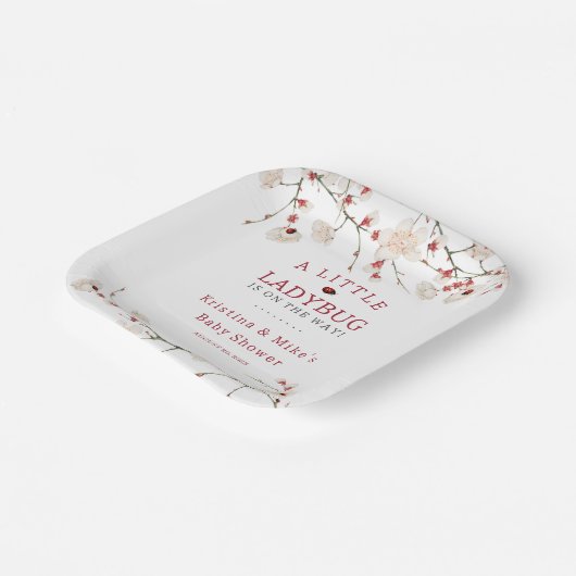 Een klein lieveheersbeestje meisje papieren bordje (Gebogen)