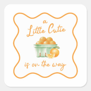 Een klein schattig oranje babyshower vierkante sticker