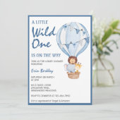 Een klein wild exemplaar is onderweg met blauw Bab Kaart (Staand voorkant)