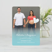 Een kleine Hallo Blue Pregnancy Foto Aankondiging (Staand voorkant)