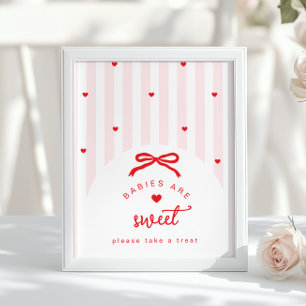 Een kleine lieverd Baby's zijn een lief coquet boo Poster