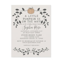 Een kleine pompoen is onderweg neutraal baby showe