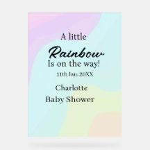 Een kleine regenboog is op komst baby shower naam 
