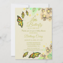 Een kleine vlinder is op weg naar bloemige Baby ta