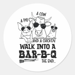 Een Koe een varken en een kip lopen een BBQ Byr B Ronde Sticker